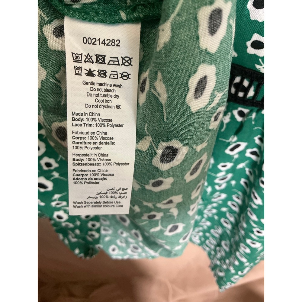 Avenue Floral Blouse Womens 22/24 Green Excellent Crochet Trim Bell Sleeve Boho - Picture 11 of 12